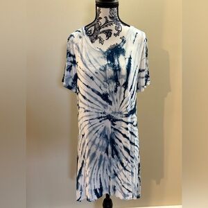 Cable & Gauge Shark-Tail Tunic